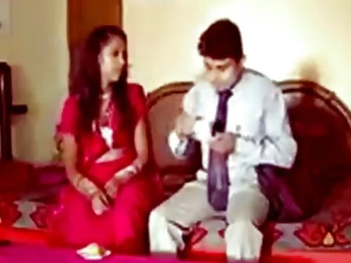 बस्टी बेब्स टोरी लेन ...