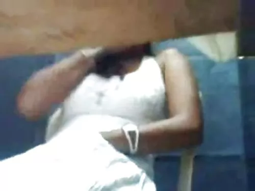 लामो खुट्टा भएको एमे ...