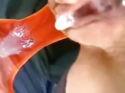 मनमोहक चिक SAKURA HI ...